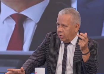 Mehmeti: Mund të thirren në Hagë edhe drejtuesit e UÇK-së në Maqedoni