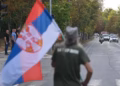 Qeveria serbe nderon Mlladiqin: ministrat e Vuçiqit dolën për ta pritur me nderime trupin e kriminelit të luftës