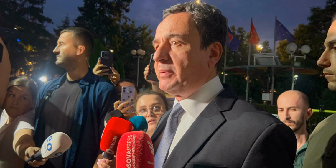 Kurti refuzon të komentojë vendimin e 6 deputetëve të LDK-së për Sejdiun