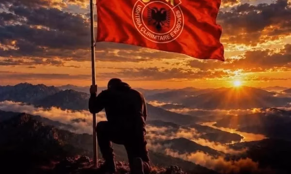 PDK: Ora e historisë, besojmë, ora e lirisë, UÇK – për jetë e mot!