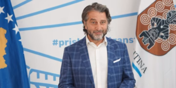 Rama: Në vitin 1990 u rrezikua gjithçka për Kushtetutën, sot pushteti i Kurtit po e shkel atë