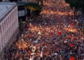 Vijon në ditën e 121-të protesta në Tiranë