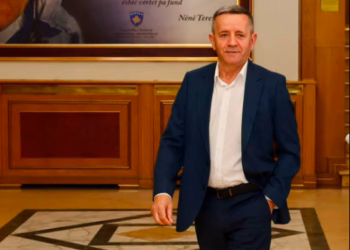 Deputeti i PDK-së propozon “Koalicion për Normalitet” me VV-në dhe komunitetet joshumicë