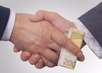 Inspektori në Rahovec dyshohet se mori 800 euro ryshfet, kërkohet paraburgimi