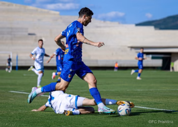 Superliga vazhdon në mesjavë