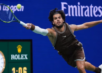 US Carlos Alcaraz fiton me përmbysje ndaj Faria, kalon në turin e tretë të US Open