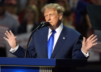 Trumpi premton 5,000 dollarë për çdo të rritur amerikan nëse fiton partia e tij