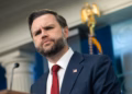 JD Vance i bën thirrje Iranit të rifillojë negociatat për paqe, ndërsa SHBA-ja paralajmëron sulme të reja