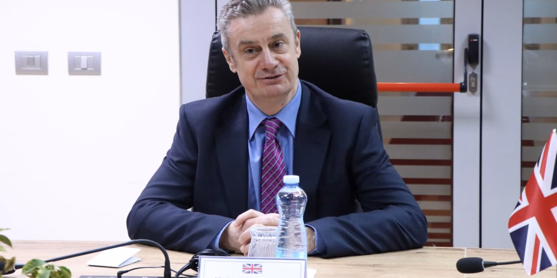 Hargreaves uron Shiroka-Pulën: Pres me padurim të punoj me presidenten