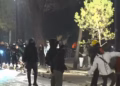 Nisin sulmet me gurë dhe molotovë te Kryeministria