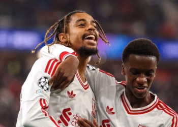 Festival golash në triumfin e Liverpoolit