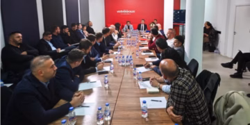VV-ja dakordohet në parim për shpalljen e zgjedhjeve të brendshme