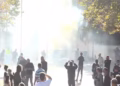 Protesta në Tiranë, tetë të lënduar, mes tyre një deputet dhe katër protestues