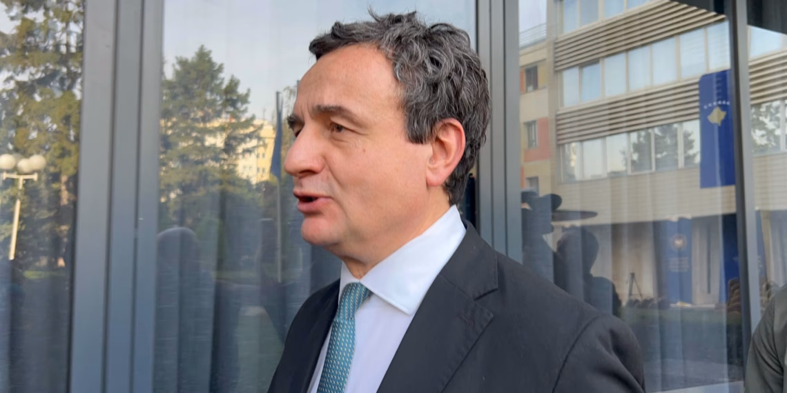 Kurti s’flet për reagimet rreth Ligjit për Specialen, shkon në takim te presidentja