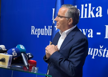 Hamza kritikon ofertën e Kurtit: Po tentohet të shndërrohet ligji për Dhomat e Specializuara në pazar politik