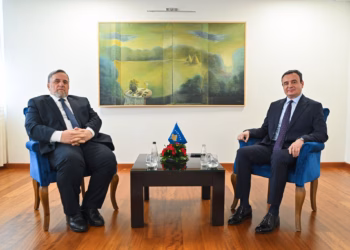 Kurti takon Myftiun Tërnava, diskutojnë për zhvillimet politike dhe çështjen e ish-krerëve të UÇK-së në Hagë