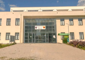 Shtyhet ekskursioni i maturantëve të Drenasit në Shqipëri, shkak protestat dhe situata e tensionuar