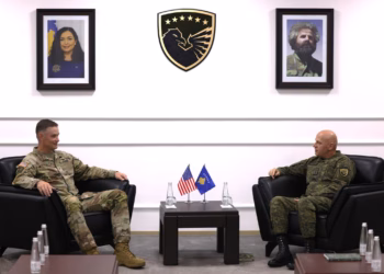 Jashari takon gjeneralin amerikan Lampe, diskutohet avancimi i partneritetit mes FSK-së dhe Gardës së Ajovës