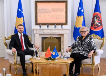 Shiroka-Pula pret ministrin malazez Dukaj, në fokus bashkëpunimi Kosovë–Mal i Zi