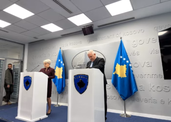 Pas vrasjes së Arlinda Zekajt, Gërvalla dhe Sveçla deklarohen për kërkesat për dorëheqje