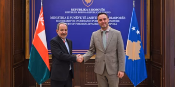 Konjufca priti ambasadorin e Posaçëm të Omanit, diskutohen mundësitë e zgjerimit të bashkëpunimit, sidomos ekonomik