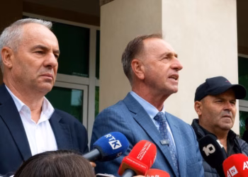 Punëtorët teknikë nuk heqin dorë nga kërkesa për pagë minimale prej 500 eurosh