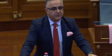 ​Besnik Tahiri mbron Haradinajt pas deklaratave të deputetëve të LVV-së për “të fortët e Dukagjinit”