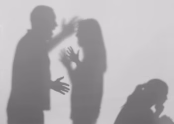 Tetë raste të dhunës në familje, kanosjes dhe shkeljes së urdhrit mbrojtës brenda 24 orëve në Kosovë