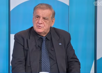 Spahiu: Hamza s’është i interesuar të mbetet në krye të PDK-së, por partia duhet ta mbajë