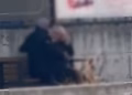 Dyshohet se goditi një grua me grushte në shëtitoren e Pejës, Prokuroria autorizon Policinë për veprime