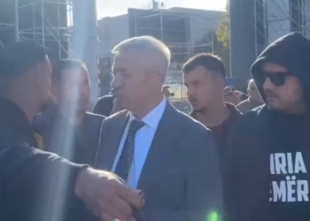 Rexhepi pas incidentit me protestuesit: Kërkimfalja nuk e mbyll rastin, do ta procedoj në organet kompetente