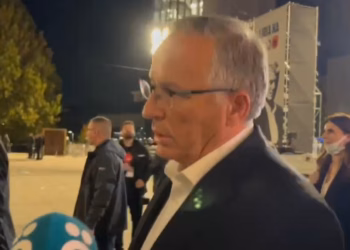Hamza i bashkohet protestës: Nuk ka asnjë arsye që ligji të mos aprovohet në dy lexime