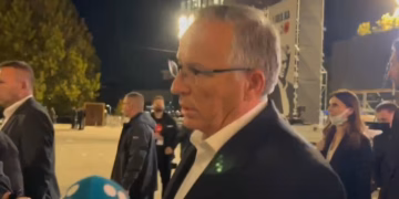 Hamza i bashkohet protestës: Nuk ka asnjë arsye që ligji të mos aprovohet në dy lexime