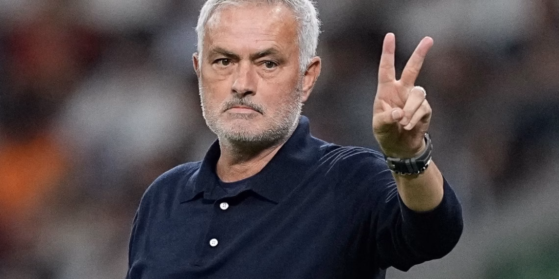 Mourinho ankohet për kalendarin e ngjeshur të ndeshjeve të skuadrës së tij!