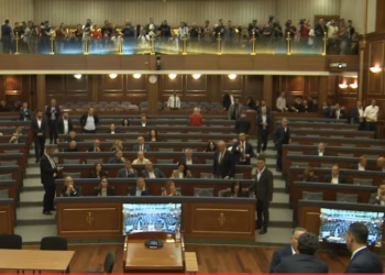 Prapaskenat e dramës parlamentare, nga propozimi, tek votimi