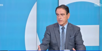 Ibishi: Kosova nuk mund t’i shesë mend Amerikës, duhet t’i pranojë ofertat e saj