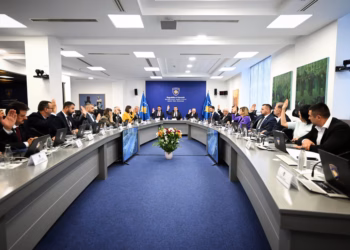 Qeveria ndan mjete për renovimin e shtëpive të komuniteteve pakicë në Mitrovicë të Veriut dhe Zveçan