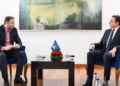 Kurti takohet me Hekuran Nikçin, diskutojnë për asetet e AKP-së dhe Fondin Sovran