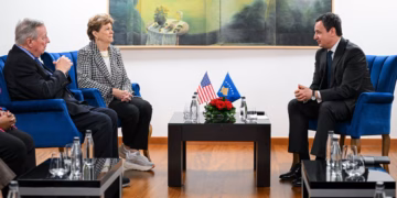 Kurti u kërkon senatorëve amerikanë Shaheen e Durbin mbështetje për anëtarësimin e Kosovës në NATO