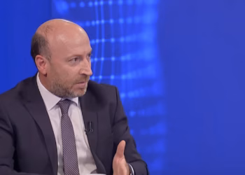 Bërxulli për kthimin e Ligjit për Specialen: Çështje që vjen nga Haga, nuk vjen nga PDK