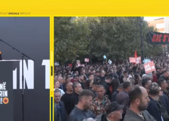 Djali i Xhavit Hazirit nga protesta në Prishtinë: Rini e Kosovës, hallall ju qoftë gjaku i babës tem