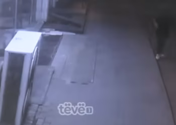 Dalin pamjet e rënda të natës kritike të therrjes me thikë dhe hedhjes nga vetura të Auron Thaqit