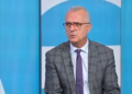 Pas ndërprerjes së tubimit në veri, Dugolli: Serbia, kurrë më zgjedhje në Kosovë, ajo kohë ka kaluar