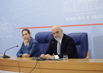Rama: Protestat po shfrytëzohen për të destabilizuar vendin dhe për të frenuar negociatat me BE-në