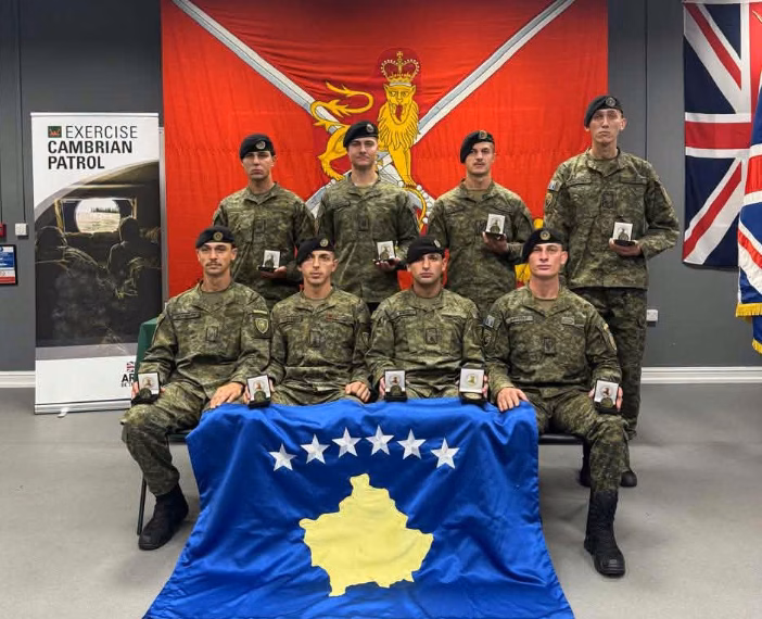 FSK-ja fiton medaljen e artë në “Cambrian Patrol” në Britani