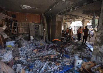 Sulmi izraelit në Gaza vret dy palestinezë, në shkeljen e fundit të armëpushimit në fuqi