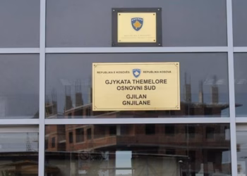 Një muaj paraburgim për dy të dyshuarit për 53 kg marihuanë