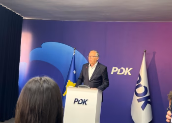 Hamza fton deputetët që projektligji për Specialen të miratohet nesër në dy leximet