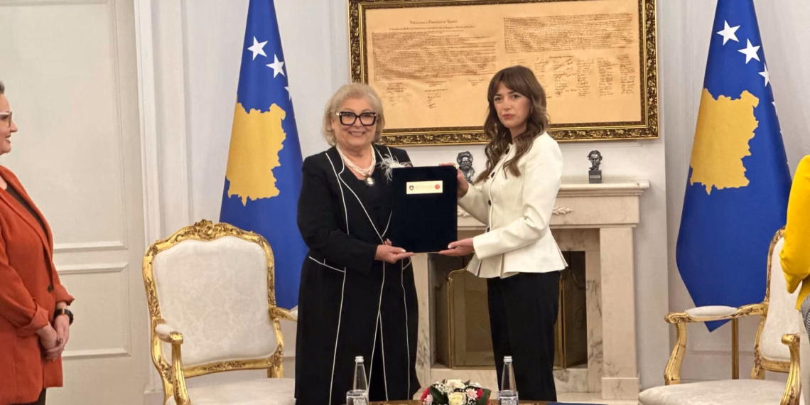 Haxhiu ia dorëzon detyrën Shiroka-Pulës: Do ta keni gjithmonë bashkëpunimin tim