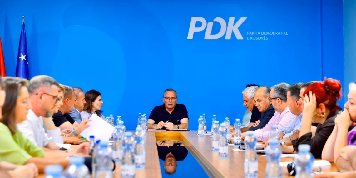 PDK-ja mbledh Kryesinë dhe Grupin Parlamentar në takim